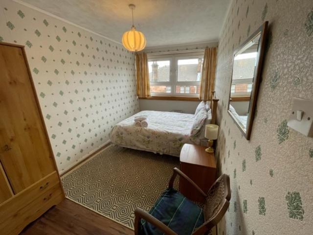 גלאזגו West End Hidden Gem - Modern 2-Bedroom Apartment With Residents Patio מראה חיצוני תמונה
